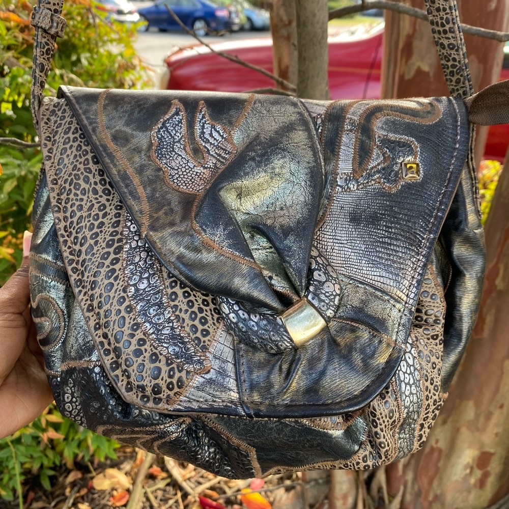 Vintage NAS Purse Gold/Silver/Pewter